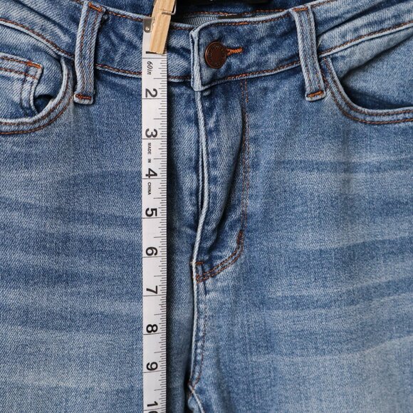 Judy Blue Jeans - Picture 6 of 7